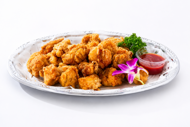 プランに含まれる唐揚げを盛り付けた大皿料理の画像